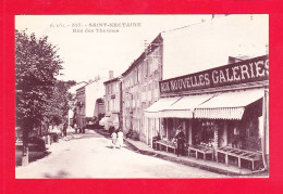 F-63-Saint Nectaire-07Ph83  La Rue Des Thermes, Magasin Aux Nouvelles Galeries, Cpa BE - Saint Nectaire