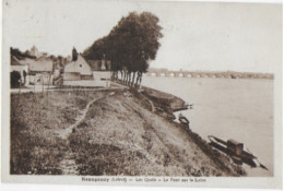 45 BEAUGENCY (Loiret) Les Quais Le Pont Sur La Loire Edit. Lenormand (bateaux-timbre Mercure N°659 Au Verso) - Beaugency