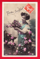 Fant-438P57  Tendre Souvenir, Jeune Femme Avec Bouquet De Fleurs, Cpa BE - Donne