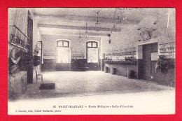 F-79-Saint Maixant-22P110  Saint Maixent, L'école Militaire, Salle D'escrime, Verso Cachet Militaire, Cpa BE - Saint Maixent L'Ecole