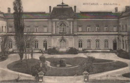 . 45 . MONTARGIS . Hôtel De Ville . - Montargis