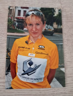 Photo Originale Cyclisme Cycling Ciclismo Wielrennen PUCINSKAITE EDITA Vainqueur Clas. Général Trophée D'or Feminin 2004 - Radsport