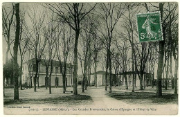 33 - CB52820CPA - LESPARRE - Grandes Promenades, Caisse D'épargne, Hotel De Ville - Bon état - GIRONDE - Lesparre Medoc