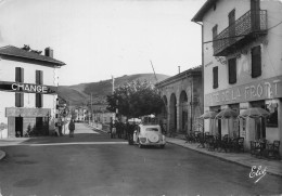 Béhobie * Route Et Le Pont Internationale * La Frontière Franco Espagnole * Café De La Frontière - Béhobie