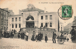 Nantes * Place Et Le Marché De Feltre * Halles - Nantes