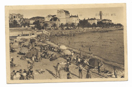 CPA Circulée En 1937 - SAINT-RAPHAEL - La Plage - Edit. Rella - - Saint-Raphaël