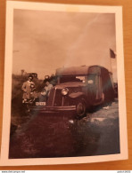 CAMIONNETTE RENAULT + REMORQUE BLANKENBERGE 1946 9/6 CM - Voitures De Tourisme