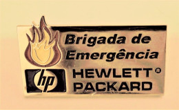 Vintage Hewlett Packard HP Computer Pin Lapel Pin Badge - Informatica