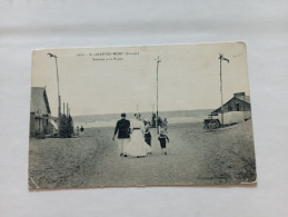 H12/384- Arrivée à La Plage - Saint Jean De Monts