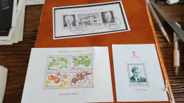 REF A1465  MONACO NEUF** - Collections, Lots & Séries