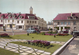 LA LOUPE PLACE DE L HOTEL DE VILLE - La Loupe