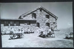 ► Cpsm Chalet Refuge En Pierre Pizolhutte   Suisse - Autres & Non Classés