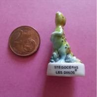 Stégoceras Les Dinos - Characters