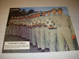 FOOTBALL COUPURE PRESSE FM151 COULEUR 28x22 1971 BATAILLON De JOINVILLE LACOMBE - Sport