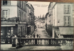 Cpa 24 Dordogne, Ribérac, Rue Coulaud, Animée, Enseignes The Johnston Harvester Moissonneuses Faucheuses  Lieuses - Riberac