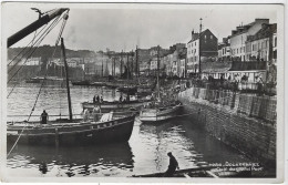 DOUARNENEZ  QUAI DU GRAND PONT - Douarnenez