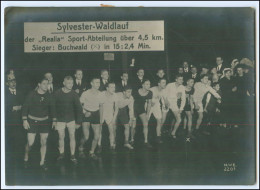 Y1901/ Sylvester-Waldlauf Der "Realia" Sport-Abtlg. Sieger Buchwald Foto Ca.1930 - Olympic Games