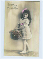 W7P96/ Geburtstag Mädchen Mit Blumenkorb Foto AK 1918 - Birthday