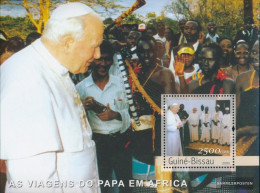 Guinea-Bissau Miniature Sheet 441 (complete. Issue) Unmounted Mint / Never Hinged 2003 Pope Travels In Africa - Guinée-Bissau