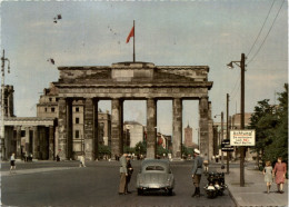 Berlin - Brandenburger Tor - Porte De Brandebourg