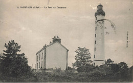 St Nazaire * La Tour Du Commerce * Phare Lighthouse - Saint Nazaire