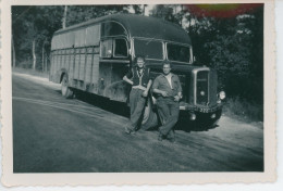 Photo Camion Cirque Pinder Avec 2 Hommes - Cars