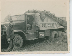 Photo Camion Cirque Pinder Avec 2 Hommes - Cars