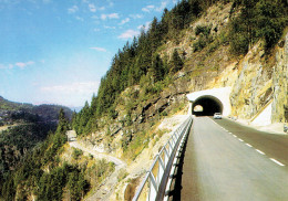 Ancienne Et Nouvelle Route De MARTIGNY Au Châtelard - Martigny