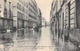 75-PARIS INONDE RUE SURCOUF-N°T1121-F/0097 - De Overstroming Van 1910