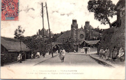 MADAGASCAR TANARIVE - Rue Des Canons Et L'eglise  - Madagascar