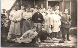 MILITARIA 14/18 CARTE PHOTO - Blesses Allemand Convalescents - War 1914-18