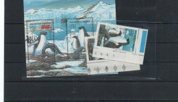 CHILE - 1993 - ANTRACTIC PENGUINS SET OF 2 + SOUVENIR SHEET  MINT NEVER HINGED - Chile