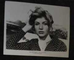 Monica Vitti In L'Avventura Lobbycard Filmphoto - Identified Persons