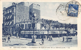 Algérie - SIDI BEL ABBÈS - Carrefour Du Boulevard De La République - Grand Bar Du Centre - Ed. L.L. Lévy 20 - Sidi-bel-Abbes