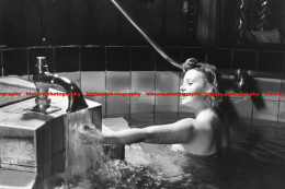 F006969 German Woman In A Sauna. BdM - REPRODUCTION - Sonstige & Ohne Zuordnung