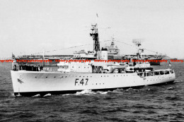 F009497 HMS Fleetwood. F47. British Battleship - REPRODUCTION - Other & Unclassified