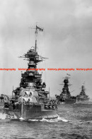 F010152 HMS Valiant. HMS Hood. HMS Renown. British Battleships - REPRODUCTION - Autres & Non Classés