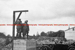 F010085 Public Execution Of Polish Black Marketeer. Sanniki. German Occupied Poland. 1941 - REPRODUCTION - Andere & Zonder Classificatie