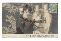 CPA / JEUNE FEMME MUSICIENNE - LA LYRE AUX CORDES D'OR - Frauen