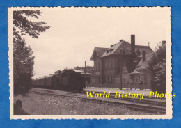 Photo Ancienne Snapshot - HERINGSDORF - Train En Gare - 1957 - Eisenbahn Bahn Locomotive Wagon Chemin De Fer - Trenes