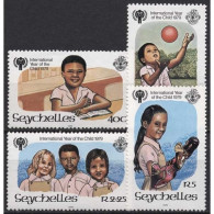 Seychellen 1979 Internationales Jahr Des Kindes 443/46 Postfrisch - Seychellen (1976-...)
