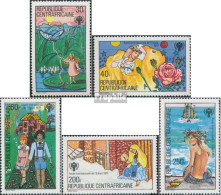 Zentralafrikanische Republik 643-647 (kompl.Ausg.) Postfrisch 1979 Jahr Des Kindes: Märchen - Unused Stamps