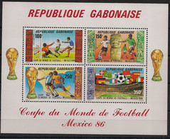 GABON - 1986 - Bloc Feuillet BF N°YT. 50 - Football World Cup Mexico - Neuf Luxe ** / MNH / Postfrisch - 1986 – Mexico