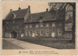 Averbode - Abdij - Binnenzijde Der Ingangspoort En Pastorie - Otros & Sin Clasificación