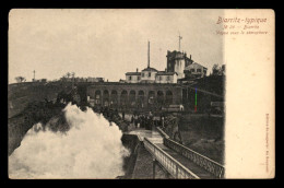 64 - BIARRITZ - VAGUE SOUS LE SEMAPHORE - Biarritz