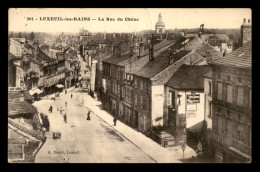 70 - LUXEUIL-LES-BAINS - LA RUE DU CHENE - Luxeuil Les Bains