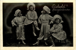 Siebolds Heinzelmännchen - Cirque