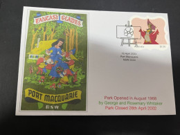 20-4-2024 (2 Z 33) Fantasy Glades - Port Macquarie - Snow White (with Newly Issued S' Beauty Australian Stamp) - Berühmte Frauen