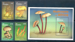 Gambia - 2000 - Mushrooms - Yv 3062/65 + Bf 448 - Funghi