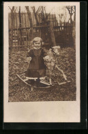 Foto-AK Mädchen Mit Schaukelpferd  - Used Stamps